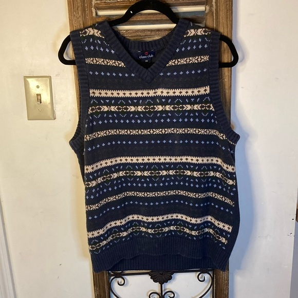 Boys size 20 Pullover sweater vest Classic Clib - Picture 1 of 3